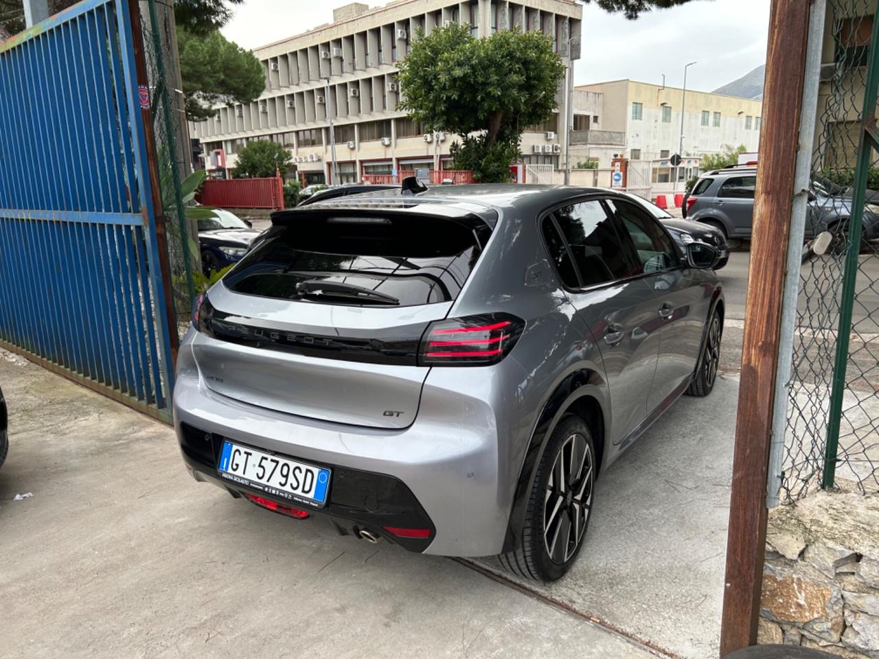 Peugeot 208 100 Stop&Start GT LINE