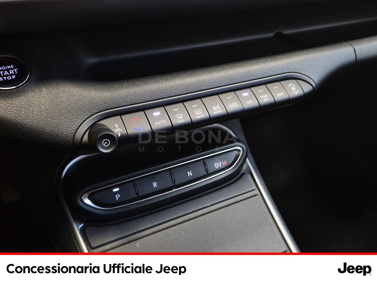 Jeep Avenger 1.2 turbo e-hybrid mhev upland 4xe 145cv edct6