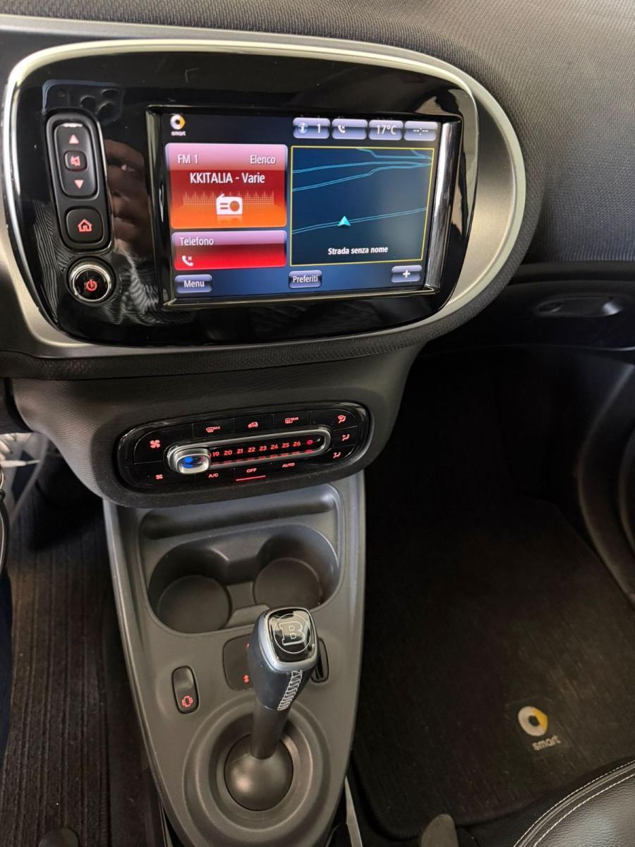 SMART - Fortwo - 70 1.0 BRABUS Style