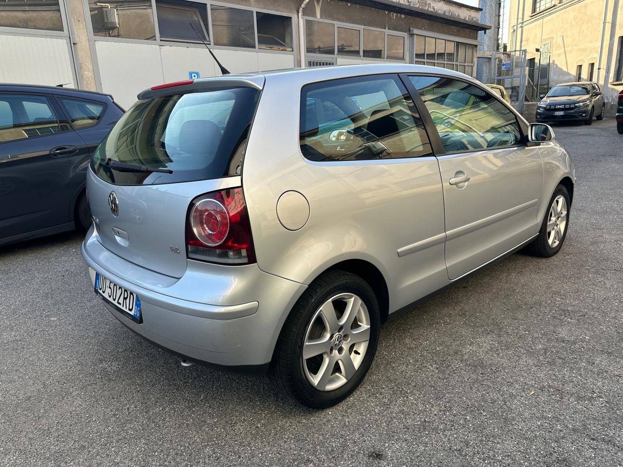 Volkswagen Polo 1.4 BENZINA NEOPATENTATI