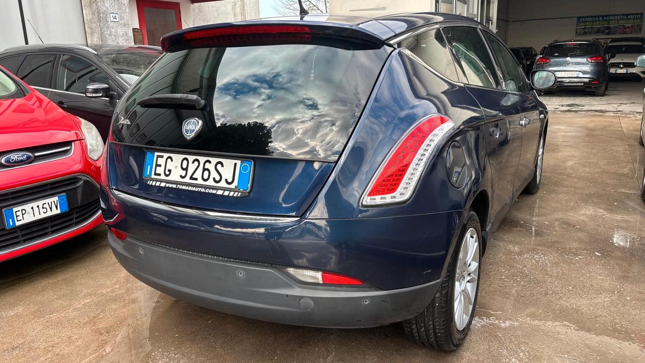 Lancia Delta 1.6 MJT DPF Oro