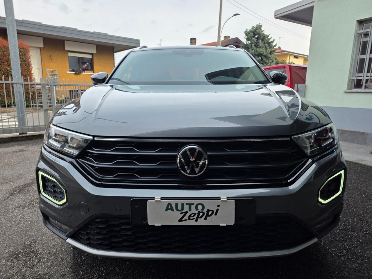 Volkswagen T-Roc 1.5 TSI 150cv Style / FULL LED + 18"