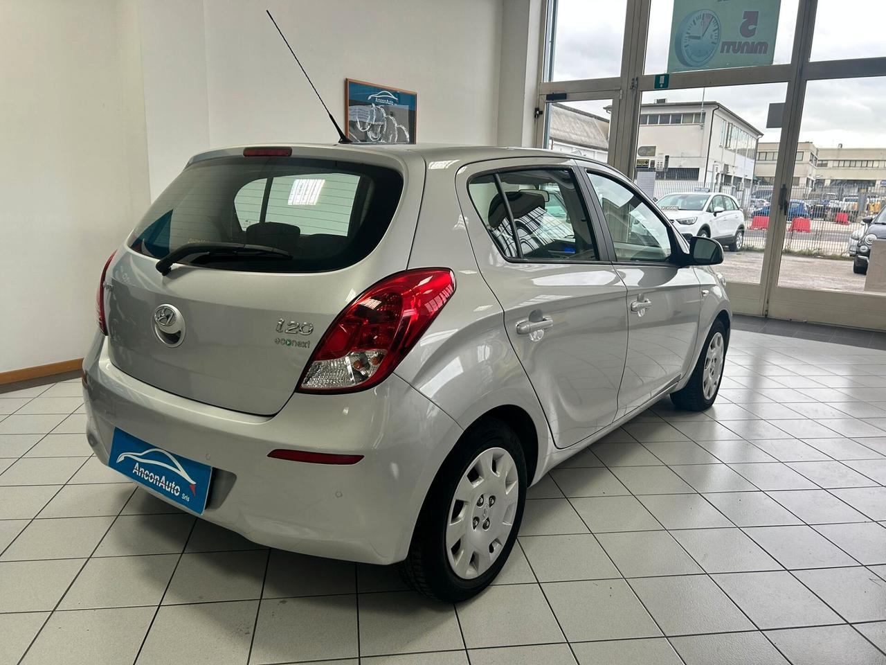 Hyundai i20 1.2 gpl X neopatentati 2014