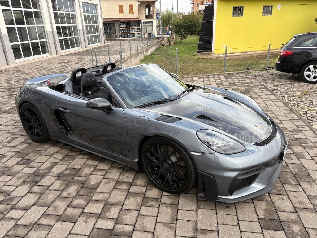 Porsche 718 Spyder RS WEISSACH PACK PDK