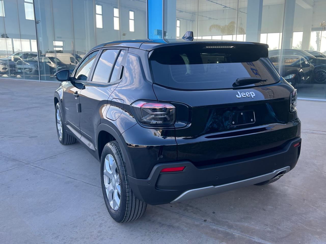 Jeep Avenger 1.2 Turbo 110 CV MHEV Altitude possibilità noleggio no scoring