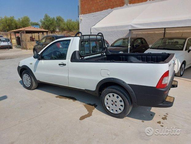 Fiat strada 1.3mtj clima unico proprietario