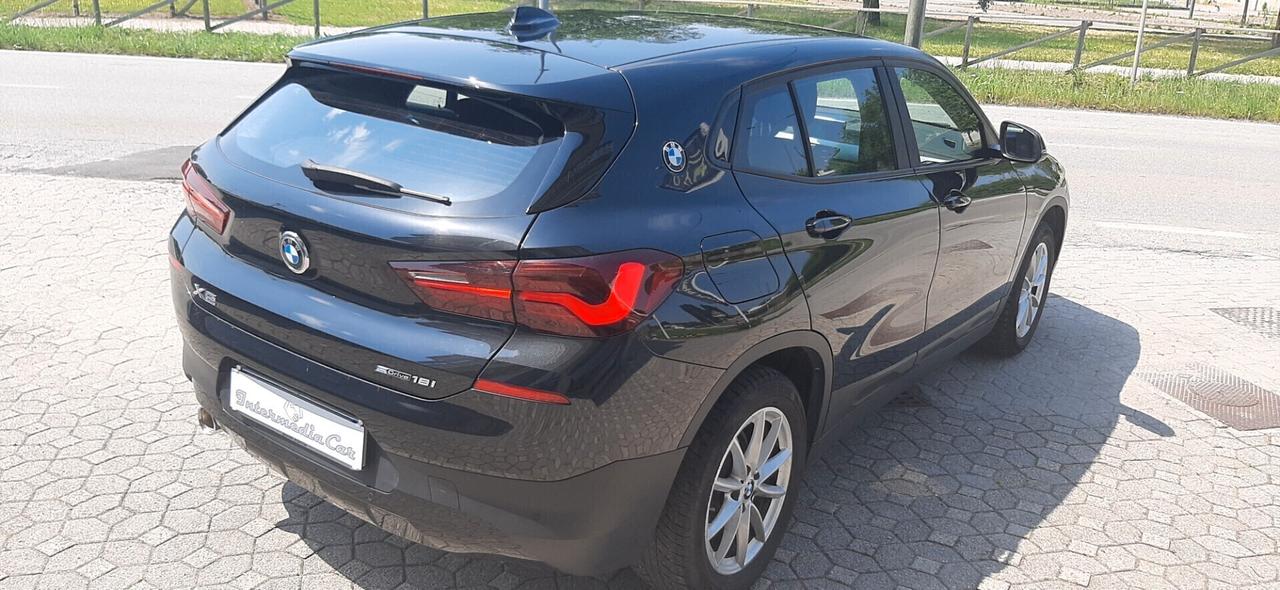 Bmw X2 sDrive18i Business-X