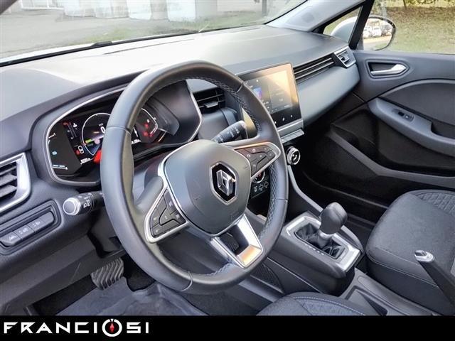 RENAULT Clio 1.6 E Tech hybrid Zen 140cv auto my21