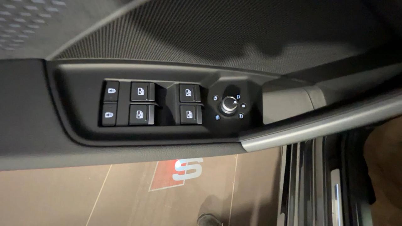 Audi S3 SPB TFSI 333 CV quattro S tronic KM0