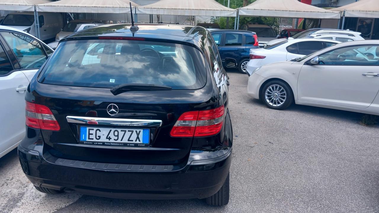 Mercedes-benz B 180 CDI Premium