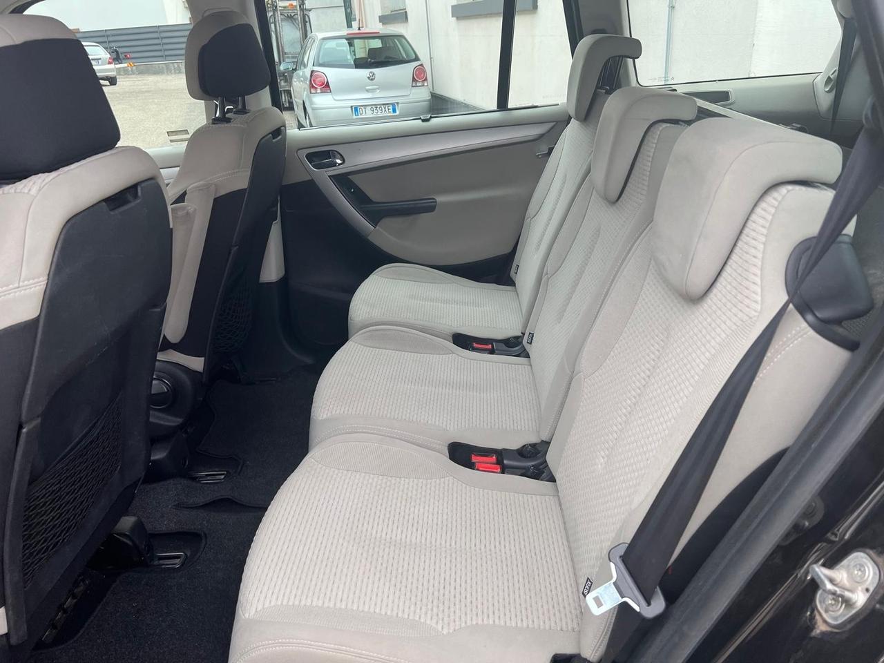 Citroen C4 Picasso 1,6 HDI 110 FAP ELEGANCE (80kw) 7 posti