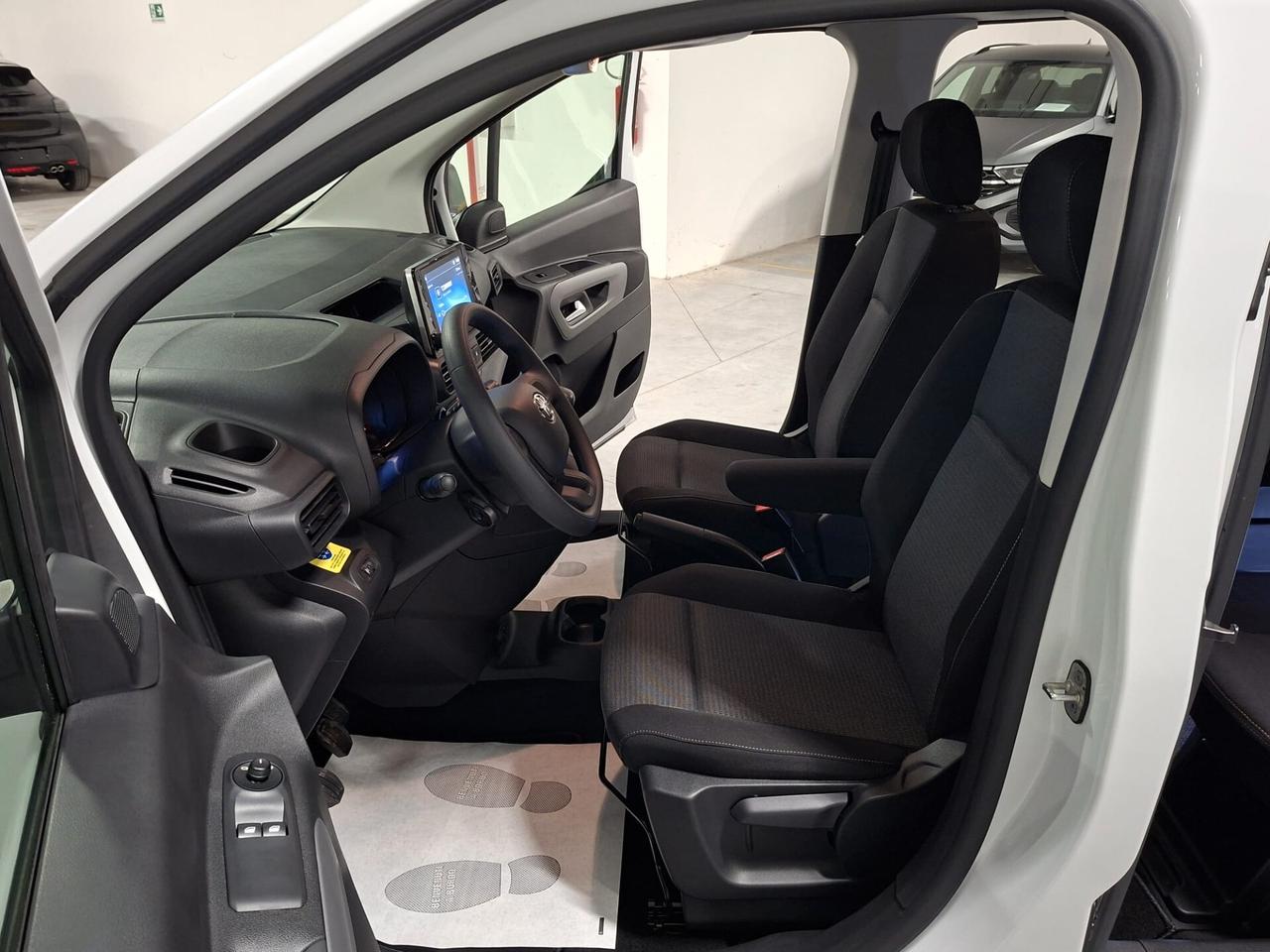 Toyota Proace City Verso 1.5D L1 Lounge TRASP. DISABILI