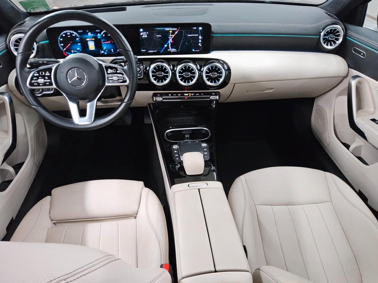 Mercedes-benz A 220 d Automatic Premium