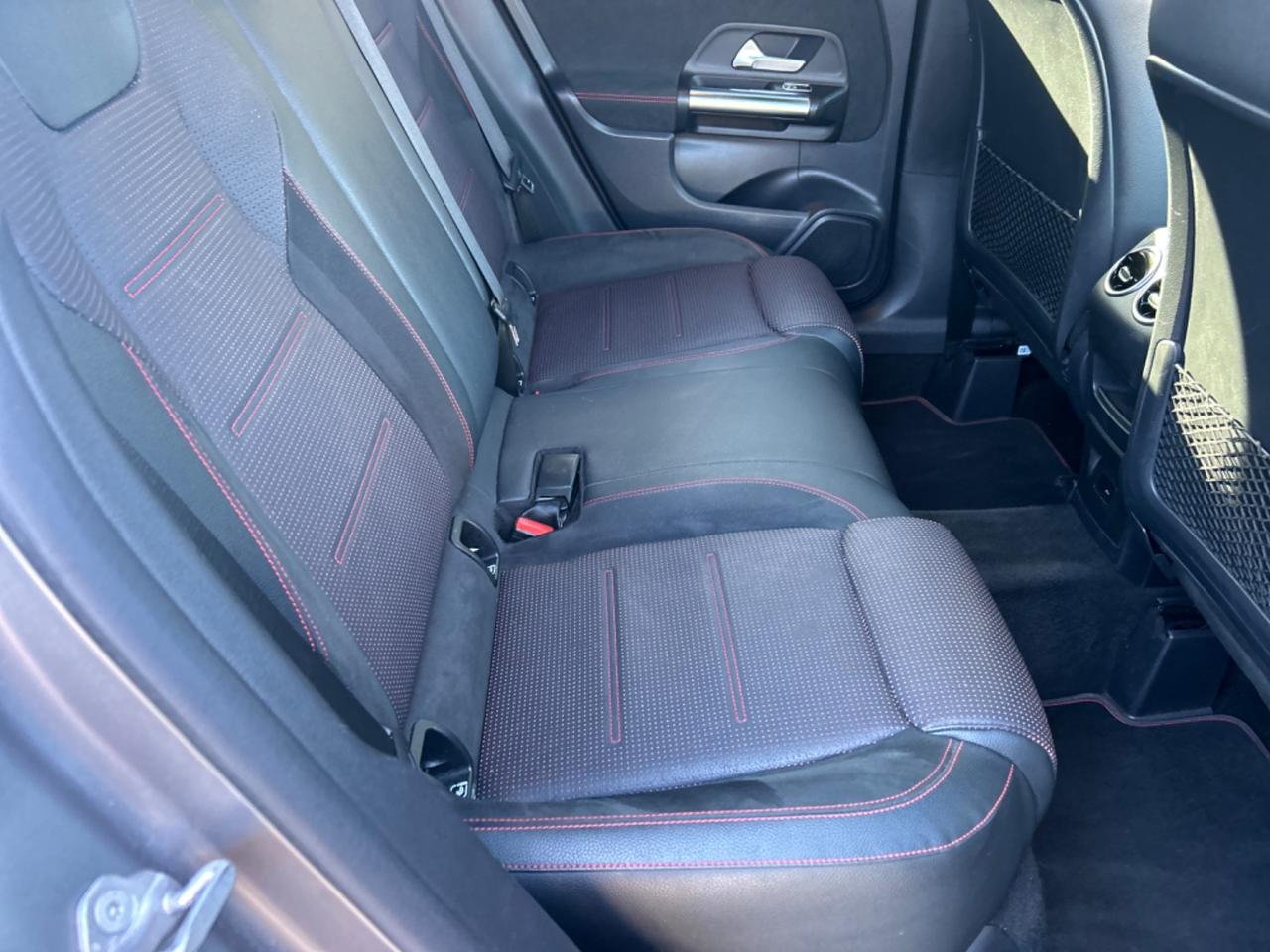 Mercedes-benz GLA 250 e hybrid EQ Premium Edition 1