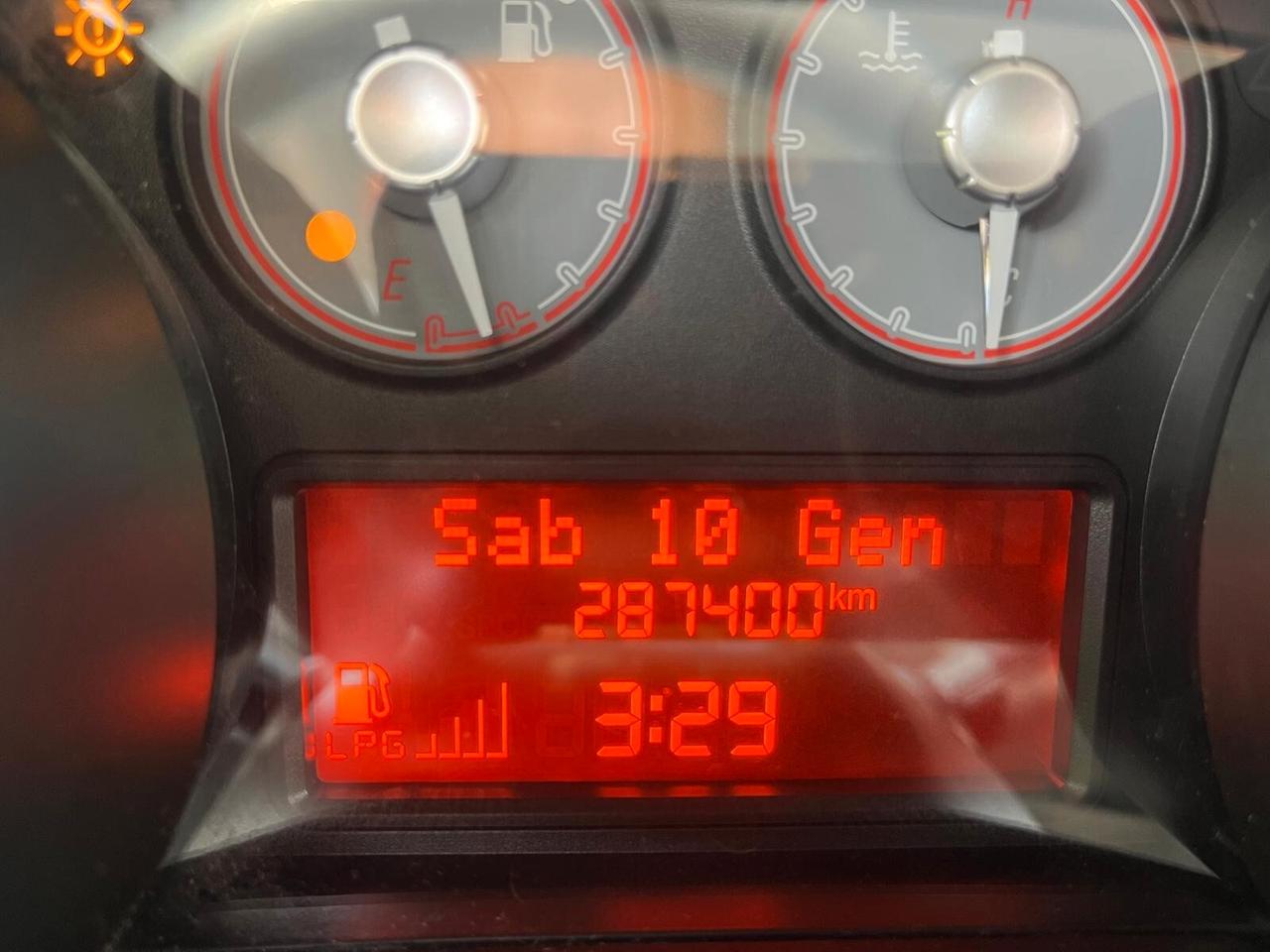 Fiat Punto 1.4 8V 3 porte Easypower Street