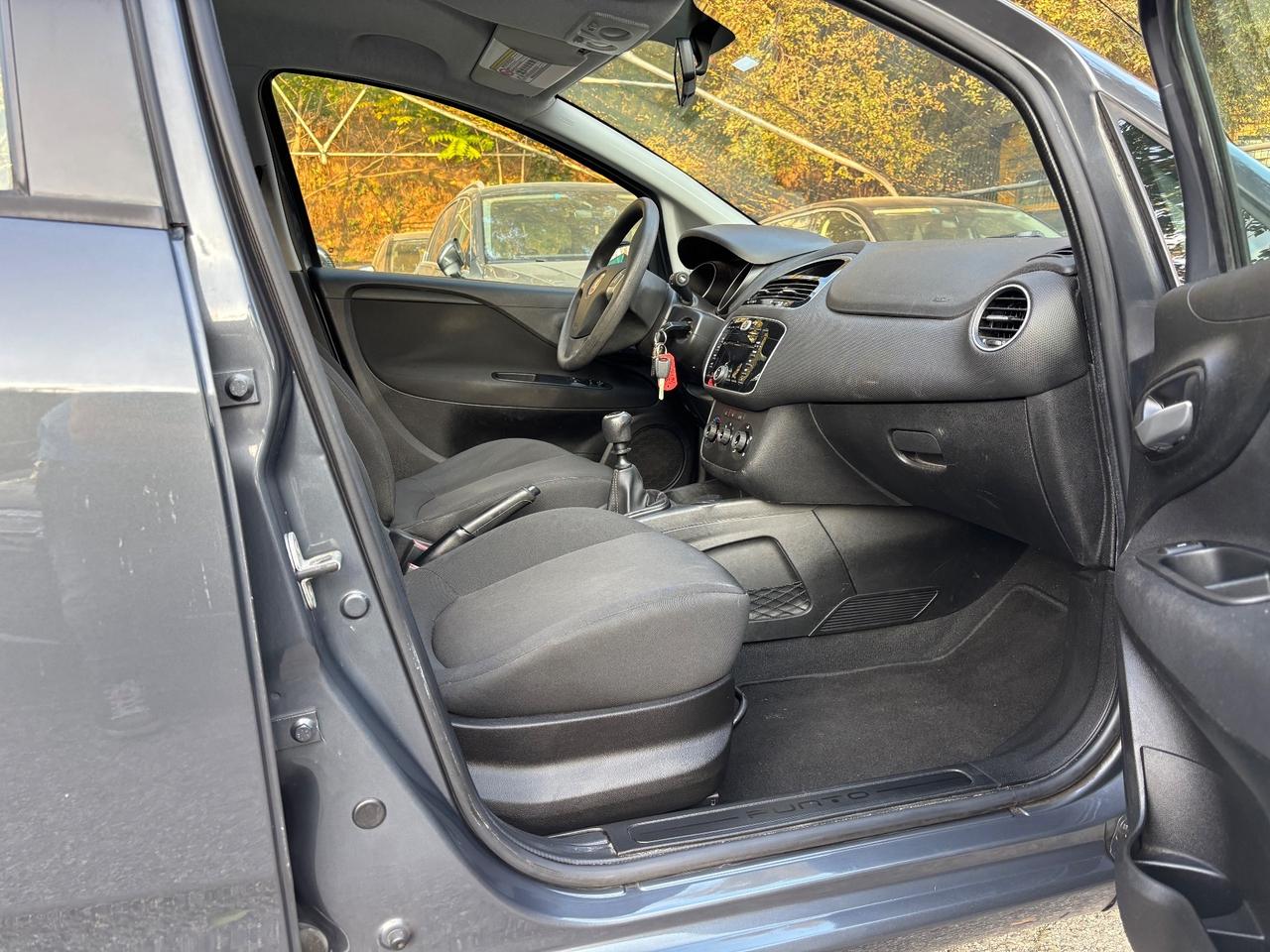 Fiat Punto 1.2 8V 5 porte Lounge OK Neopatentati