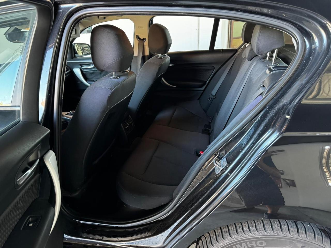 Bmw 116 5p. Urban