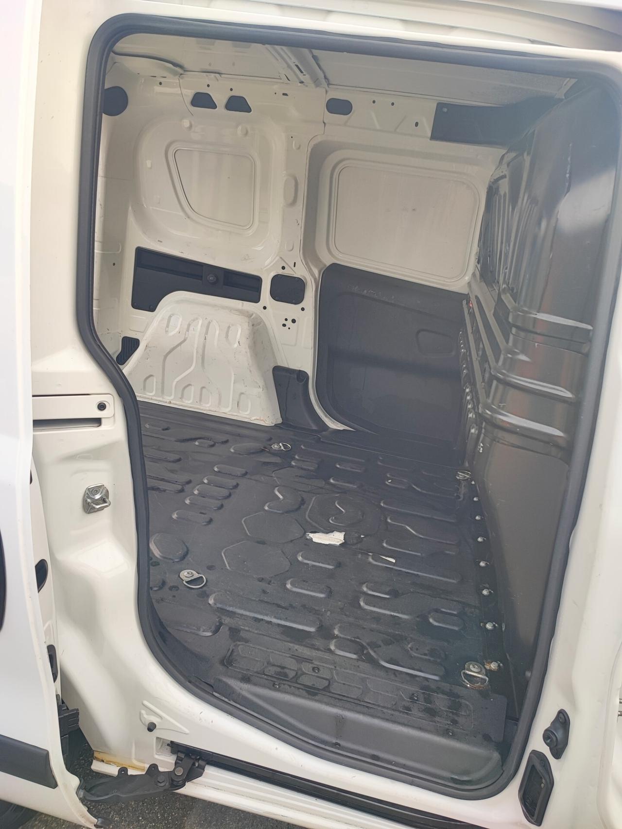 Fiat Doblo 3 posti 1.6 MJT 120CV PC-TN Cargo Lamierato SX