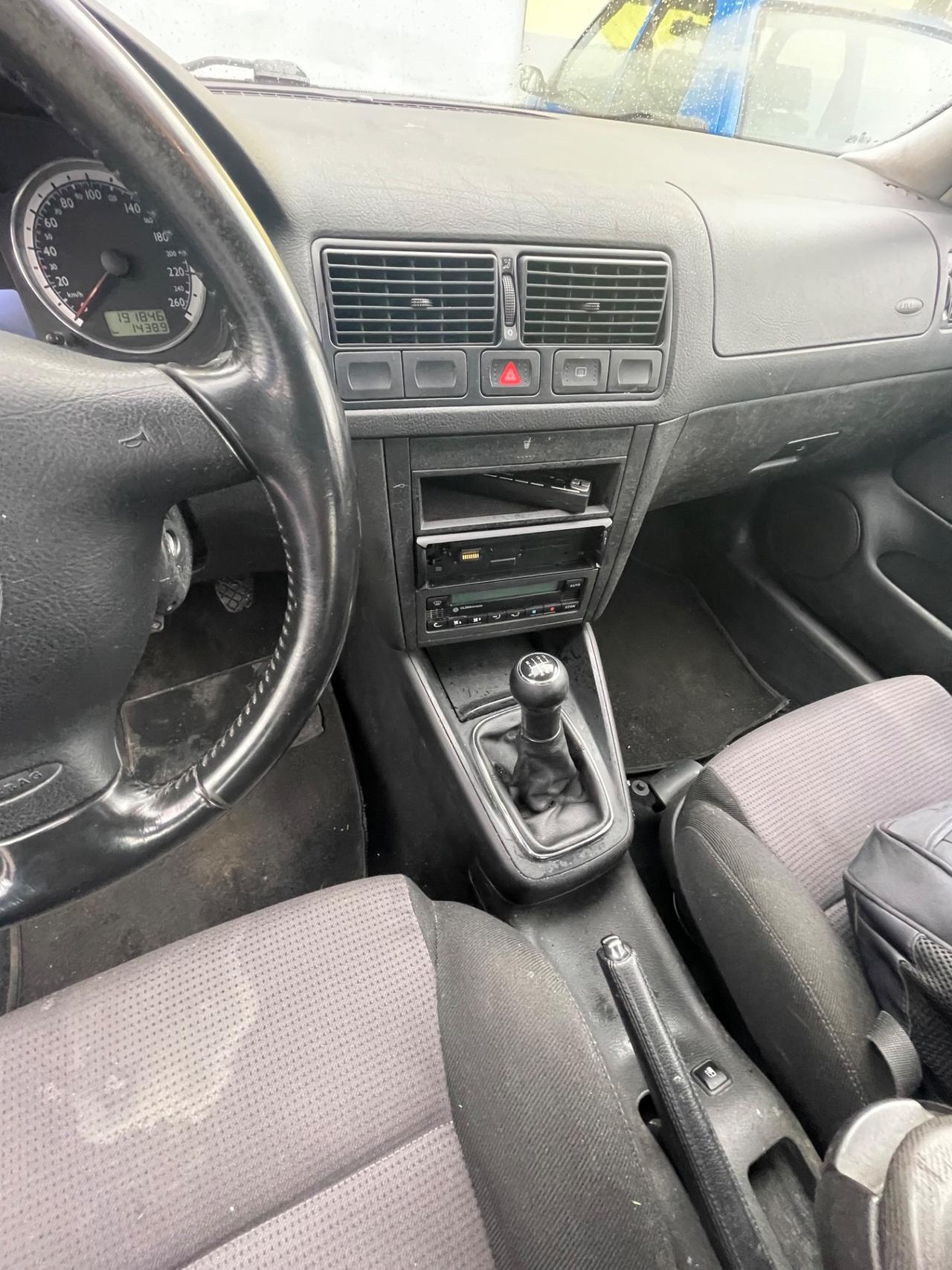 Volkswagen Golf 1.9 TDI/101 CV cat 5p. Comfortline