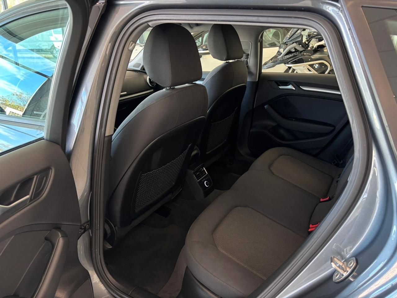 Audi A3 Sportback 30 1.6 tdi 116cv s-tronic