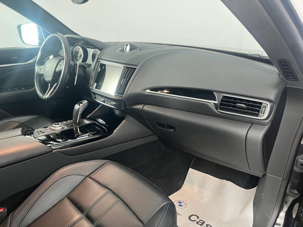 MASERATI Levante 2021 - Maserati Levante2.0 mhev executive 330cv auto