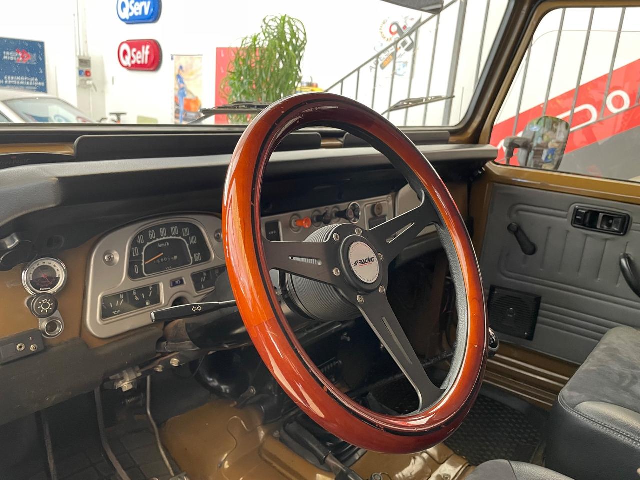 Toyota Land Cruiser BJ 42 3400 diesel 9o cv