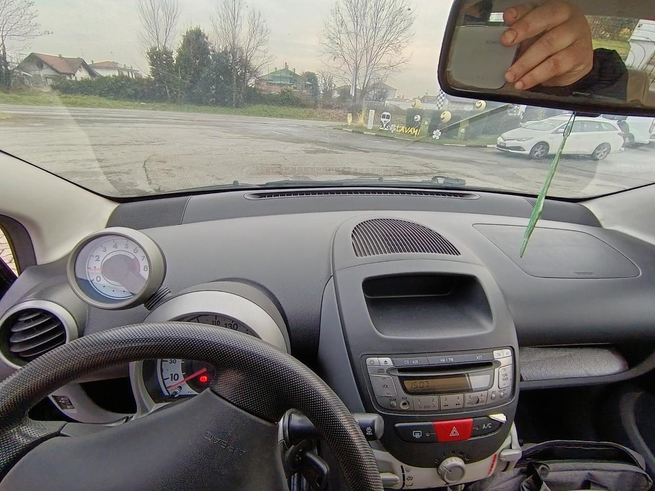 Peugeot 107 1.0 68CV 3p. Sweet Years