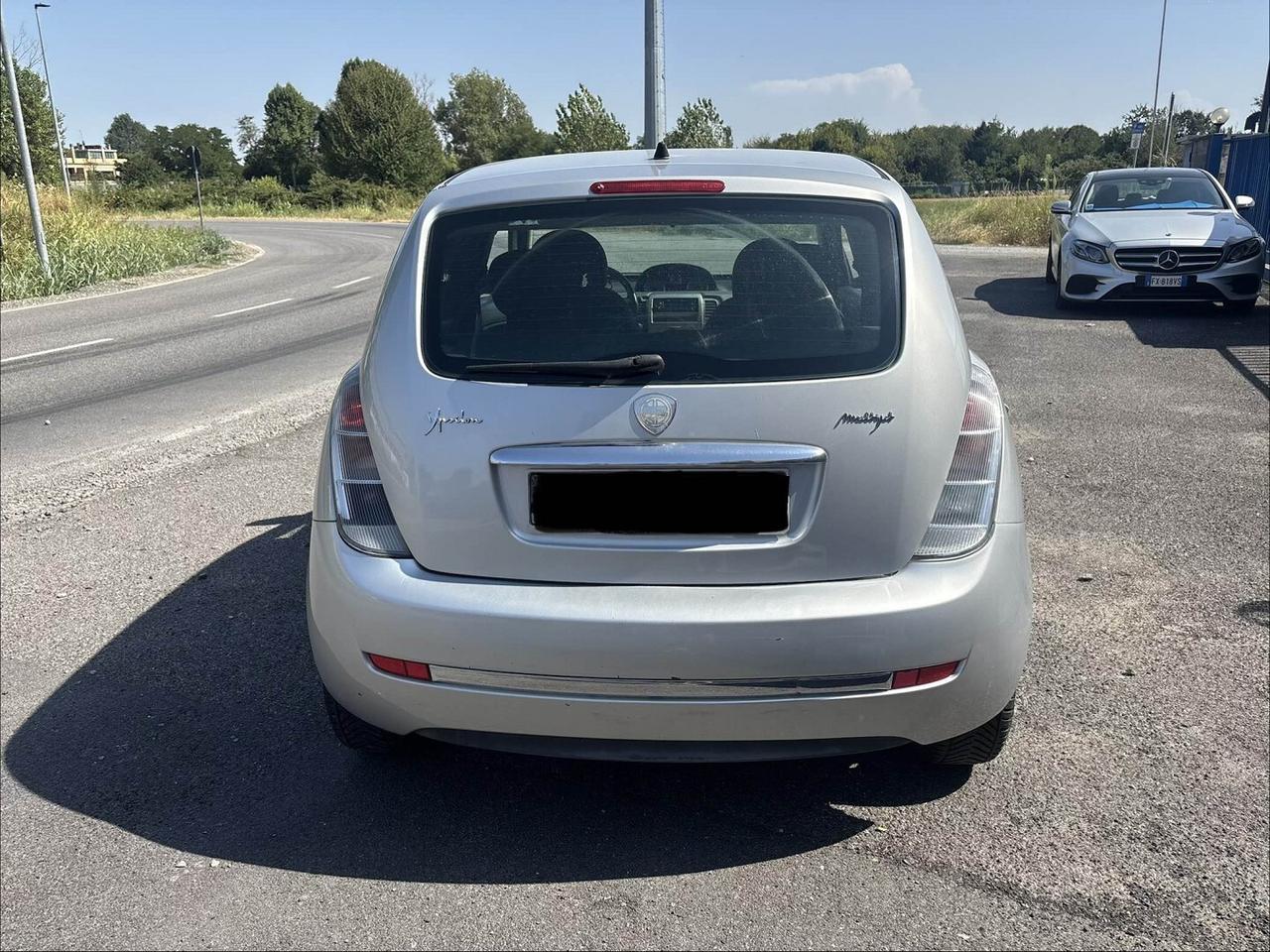 LANCIA YPSILON 1.3 Multijet