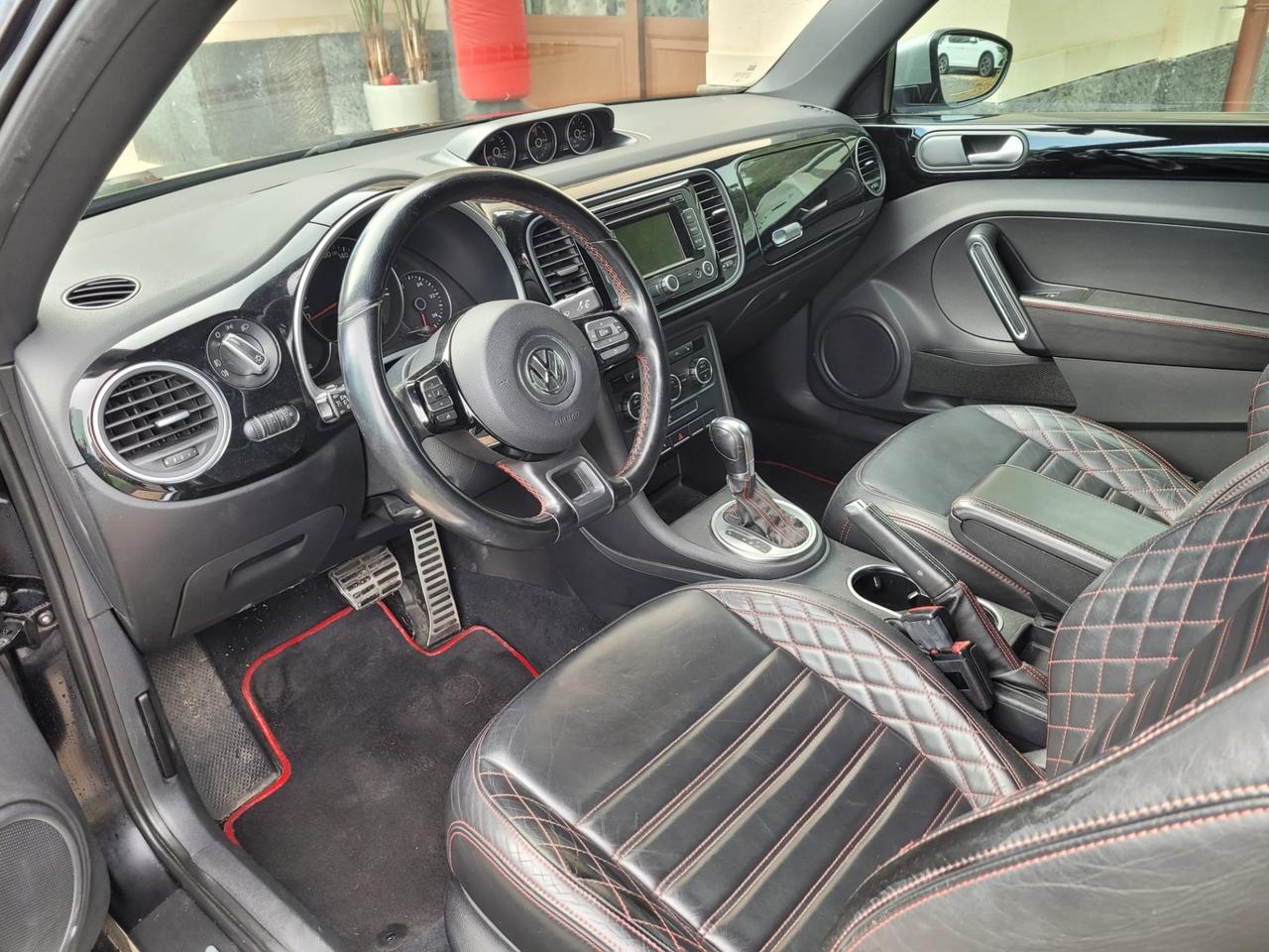 Volkswagen Maggiolino 2.0 TSI DSG Sport