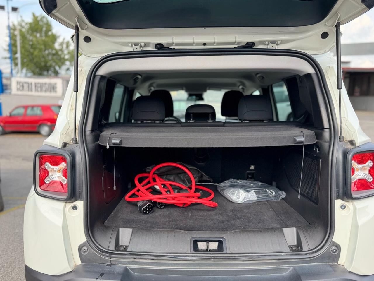 Jeep Renegade 1.3 T4 130CV PHEV 4xe AT6 Limited garanzia permute finanziamenti