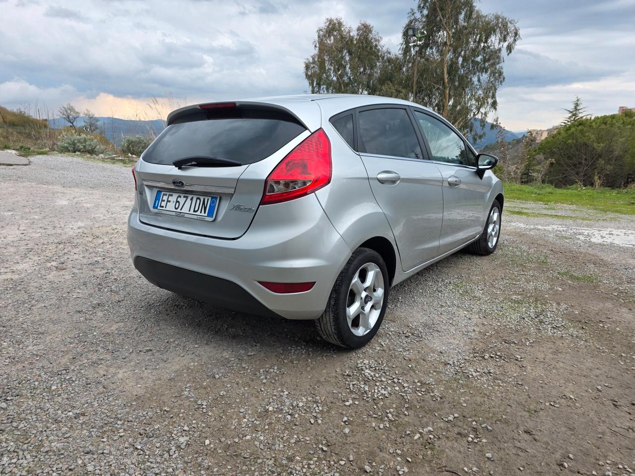 Ford Fiesta 1.2 82 CV 5 porte Titanium