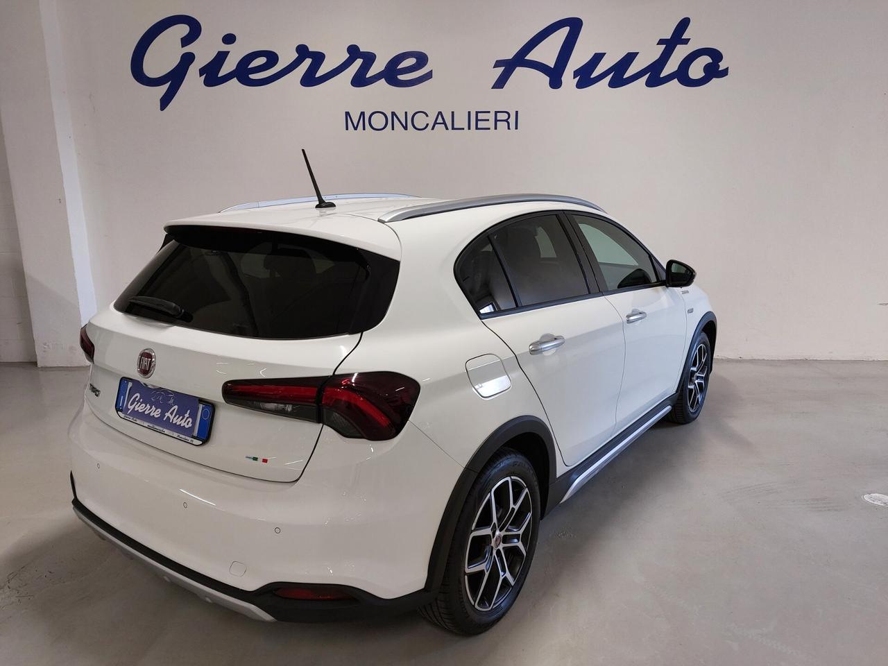 FIAT Tipo (2015-->) Tipo 1.0 5 porte Cross