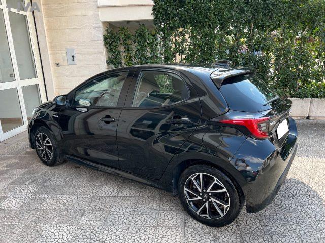 TOYOTA Yaris 1.5 Hybrid 5 porte