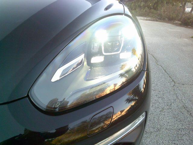 PORSCHE Cayenne 3.0 Diesel Platinum Edition