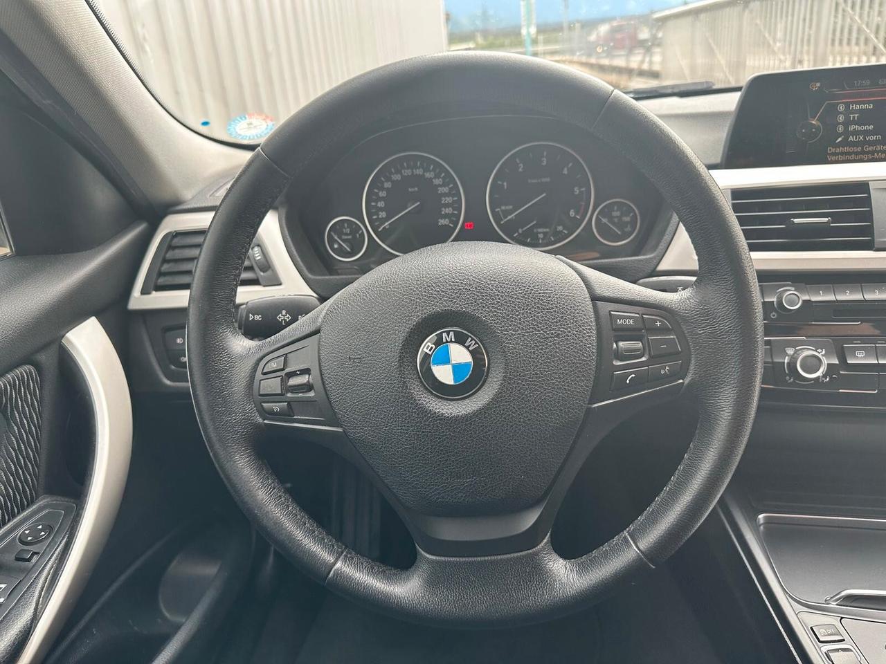Bmw 320 320d xDrive Touring Sport