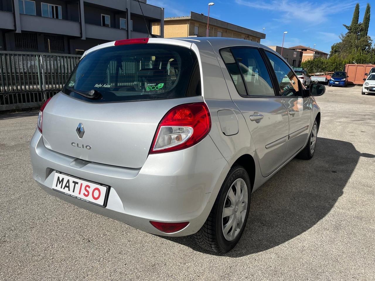 Renault Clio 1.2 benzina 16V Km 132.000