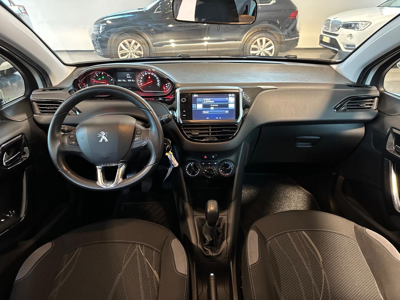 Peugeot 208 1.4 HDi 68 CV 5 porte Allure