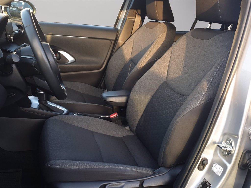 TOYOTA Yaris cross 1.5h trend awd-i 116cv e-cvt del 2022