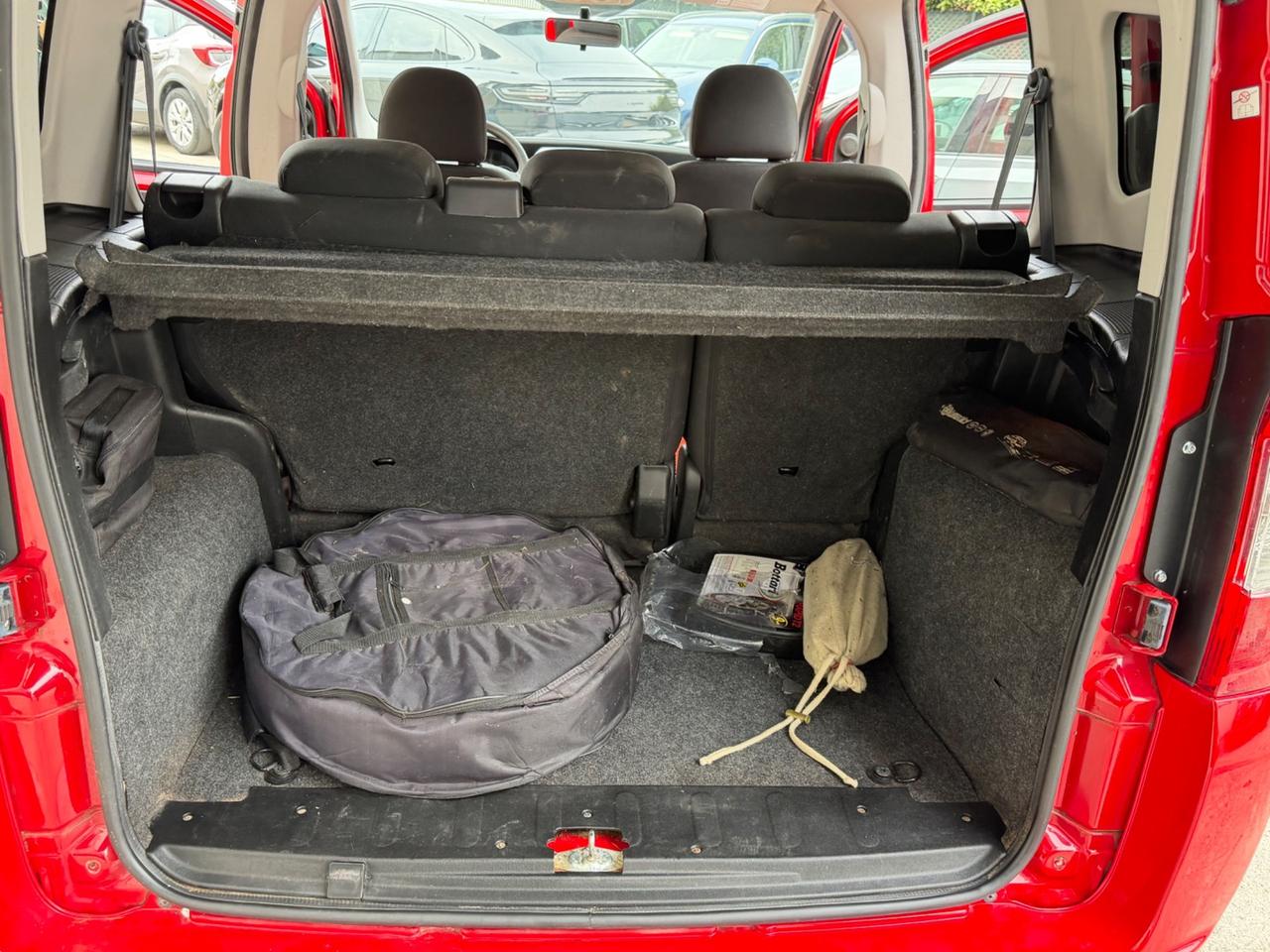 Fiat Qubo 1.3 MJT 95 CV Trekking