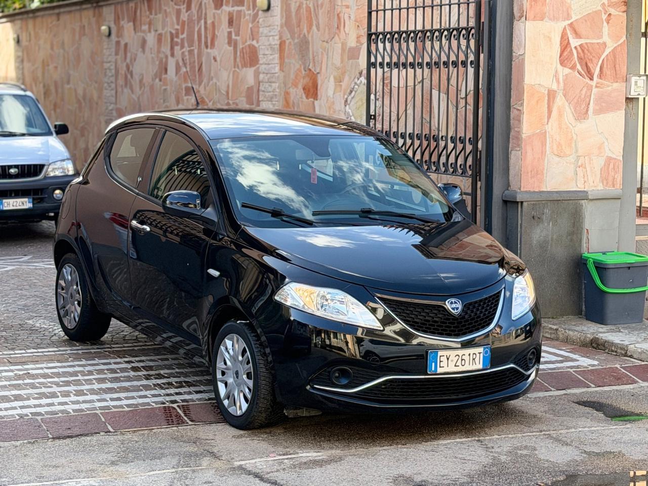 Lancia Ypsilon 1.2 69CV Elefantino
