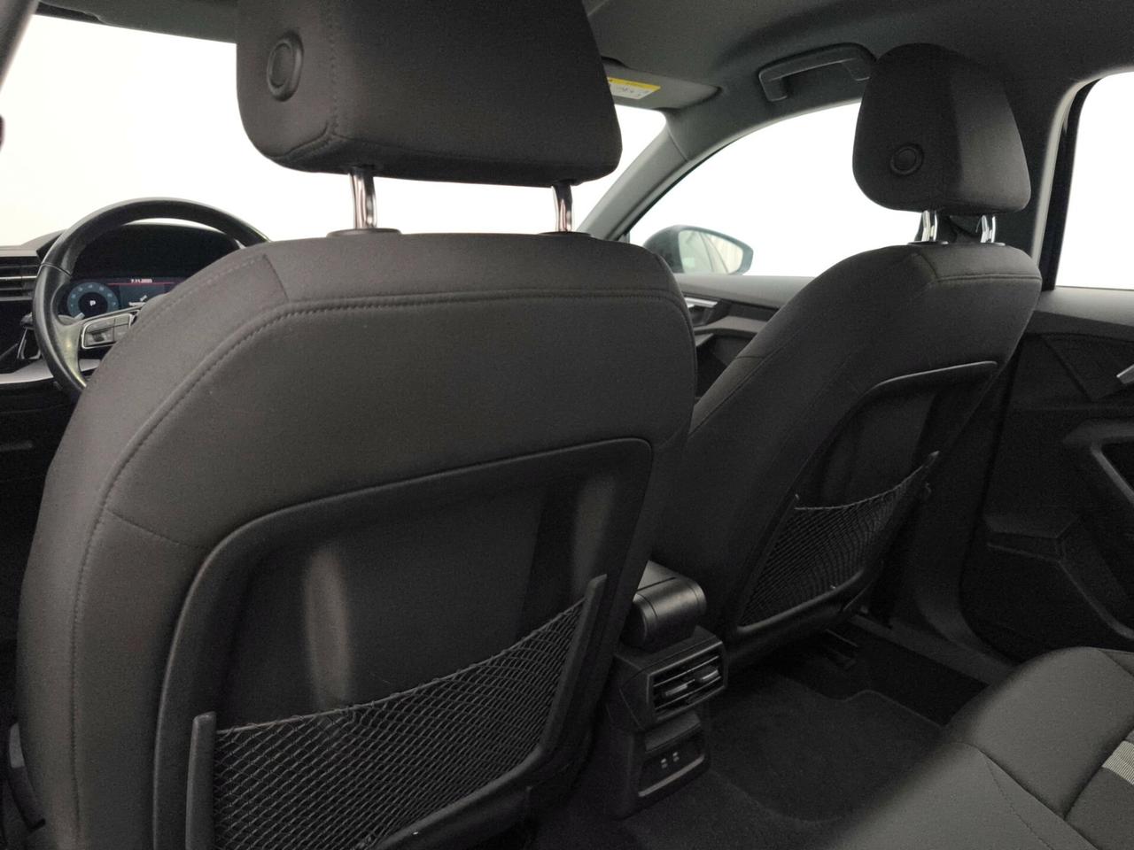 Audi A3 Sportback 35 1.5 tfsi mhev Business s-tronic