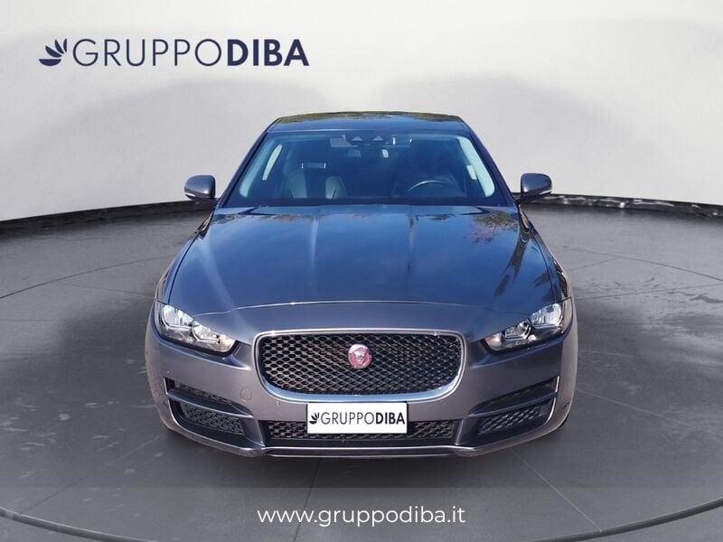 Jaguar XE Diesel 2.0d Pure 180cv auto
