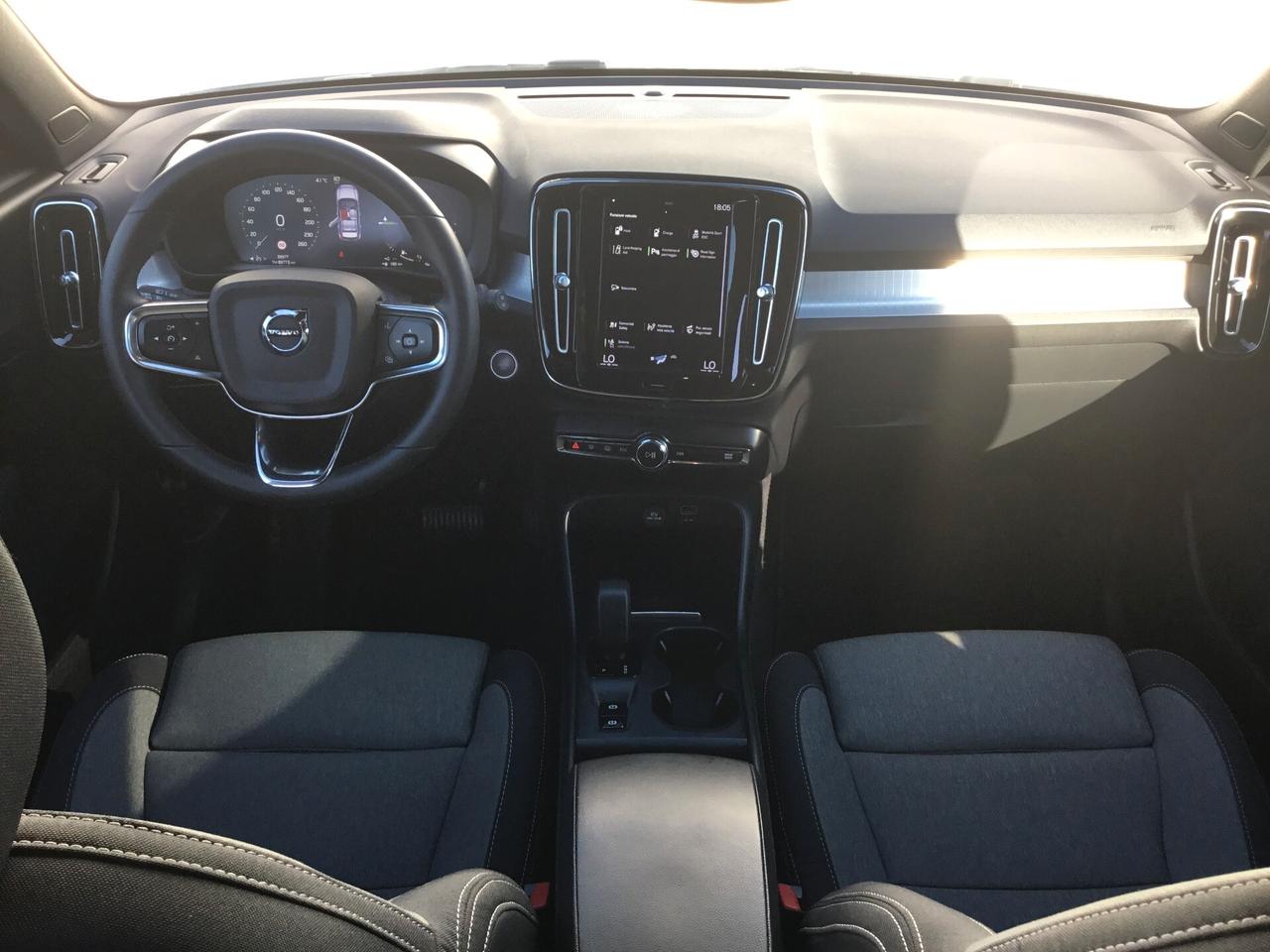 Volvo XC40 T4 AUT. Recharge Plug-in Hybrid CORE AUTOCARRO