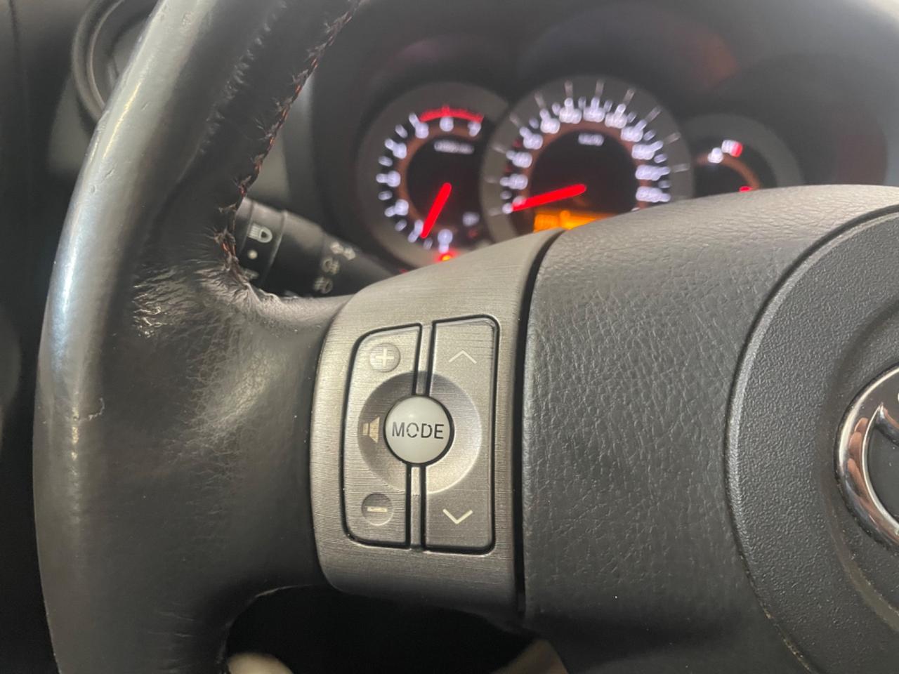 Toyota RAV4 2.2 D-4D 136 CV Sol 4x4 Perfetta