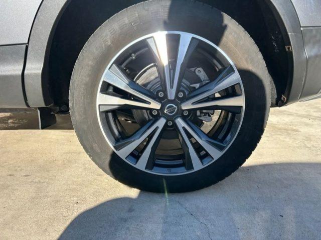 NISSAN Qashqai 1.6 dCi 2WD N-Connecta