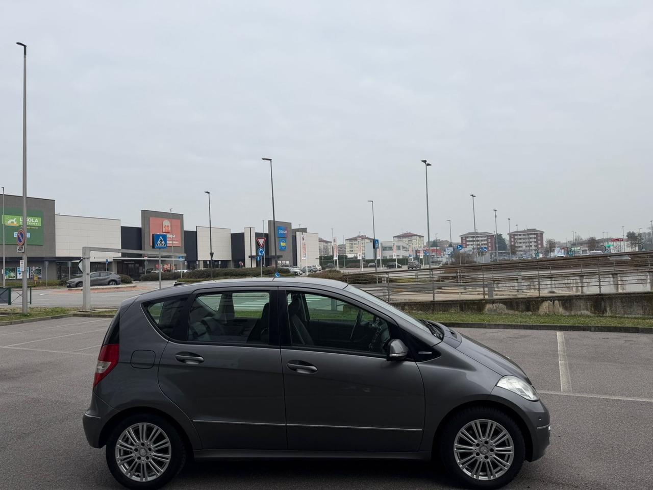 Mercedes-benz A 160 BlueEFFICIENCY Special Edition