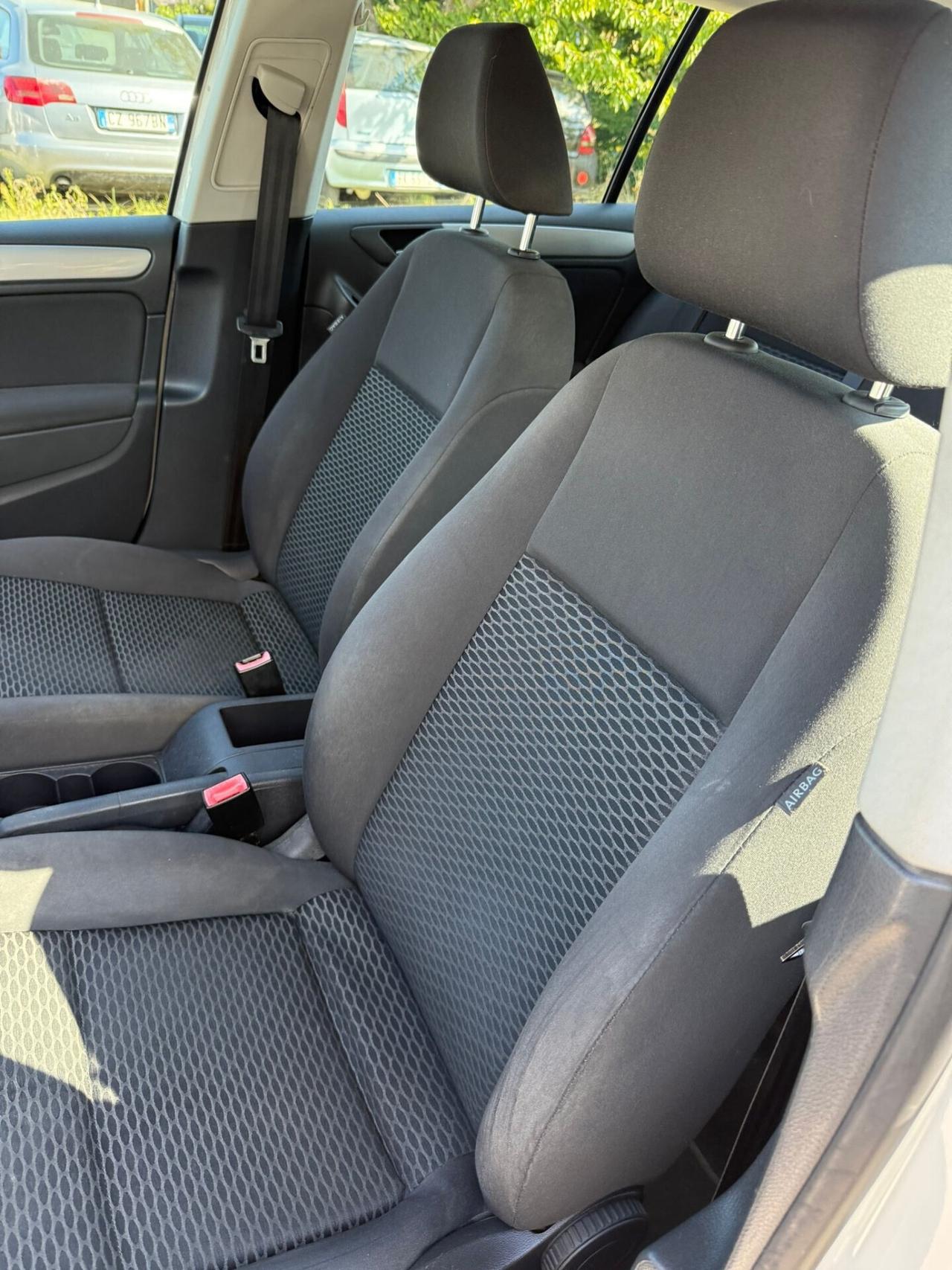 Volkswagen Golf 1.4 5p. United