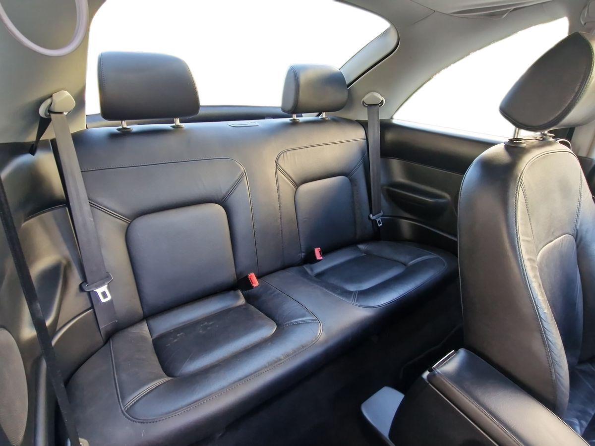 VOLKSWAGEN BEETLE 1.6 FL
