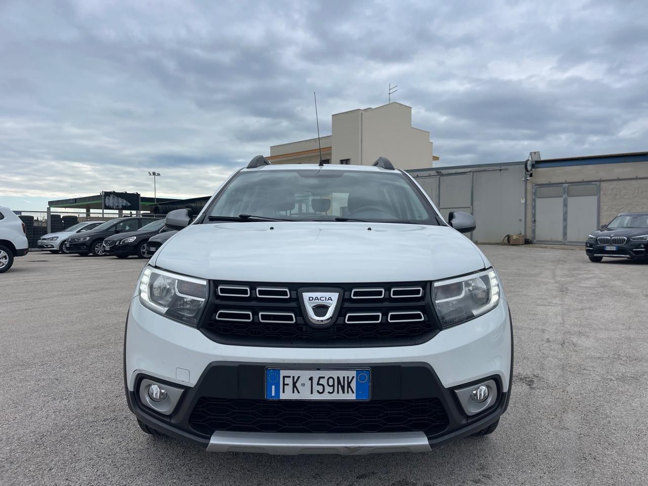 DACIA SANDERO STEPWAY 0.9 TCE GPL FULL LED MY17