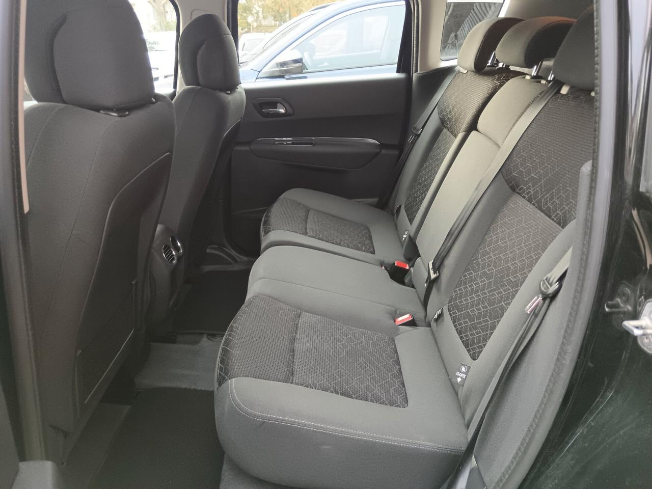 Peugeot 3008 1.6 HDi 115CV BUSINESS - 2014